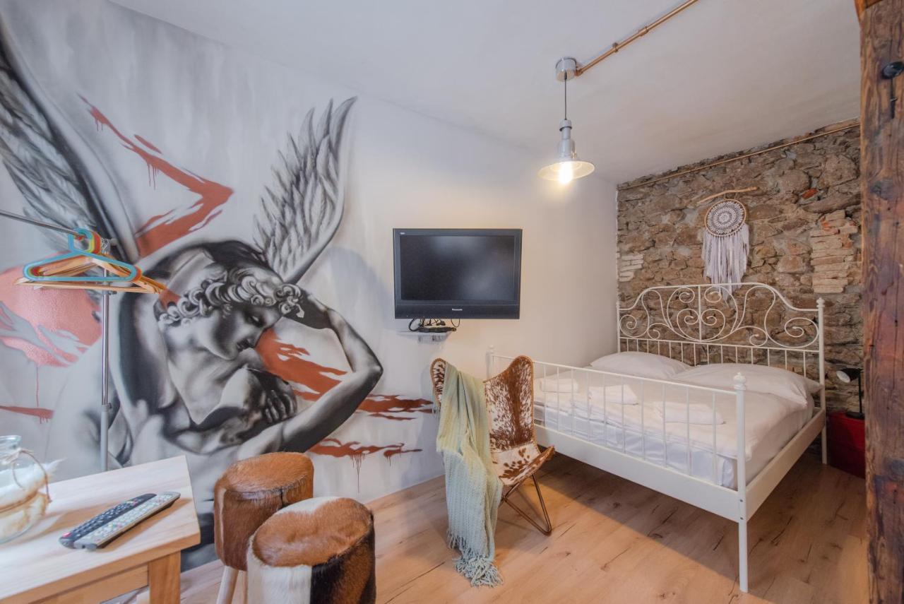 At The Zeus Apartman